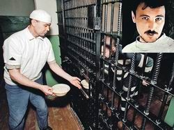 Нужно ли возвращать смертную казнь в России?
